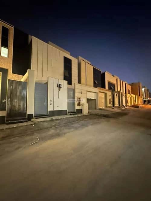 فيلا 8 غرف في المرجان 2