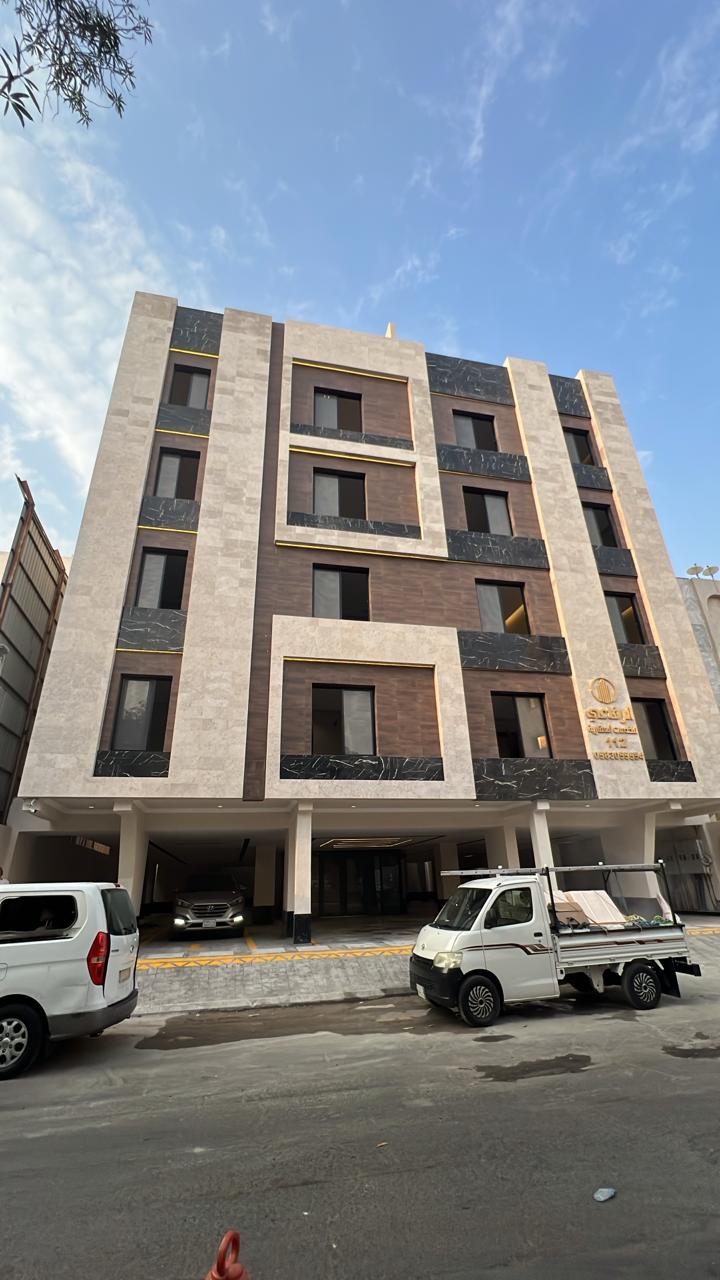 شقة  في السلامة 13