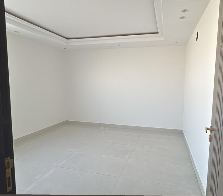 شقة  في طيبة 13