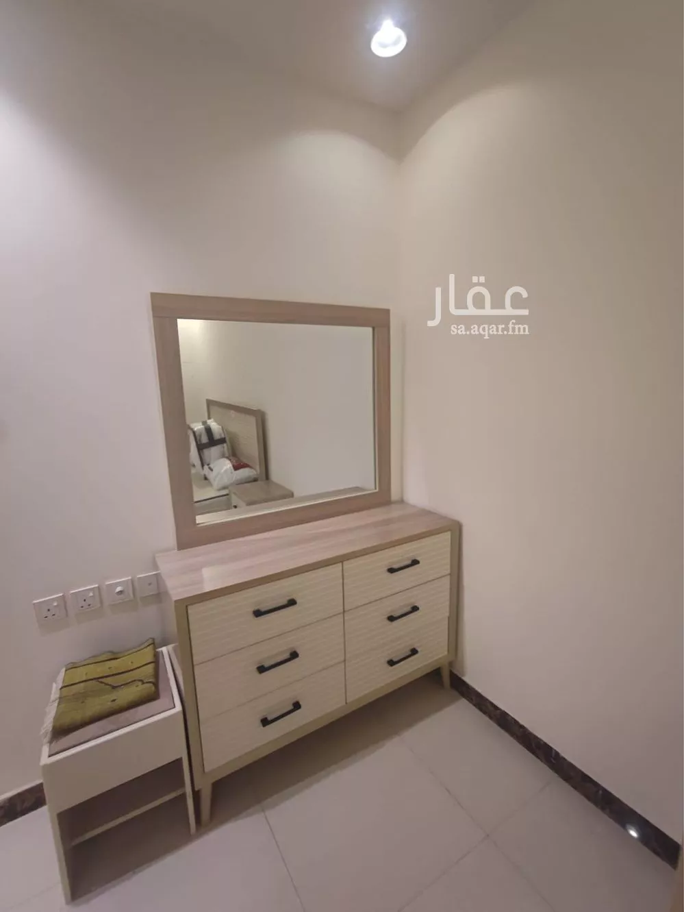 شقة 1 غرف في ظهرة لبن 5