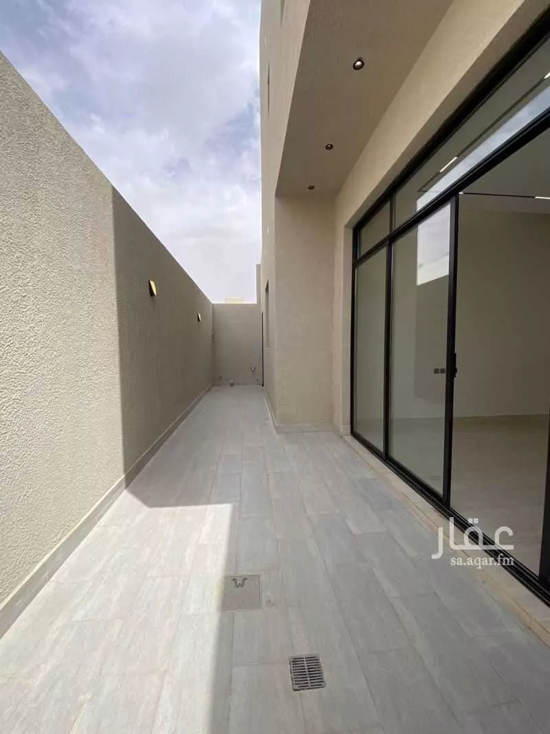 فيلا 6 غرف في الرمال 13