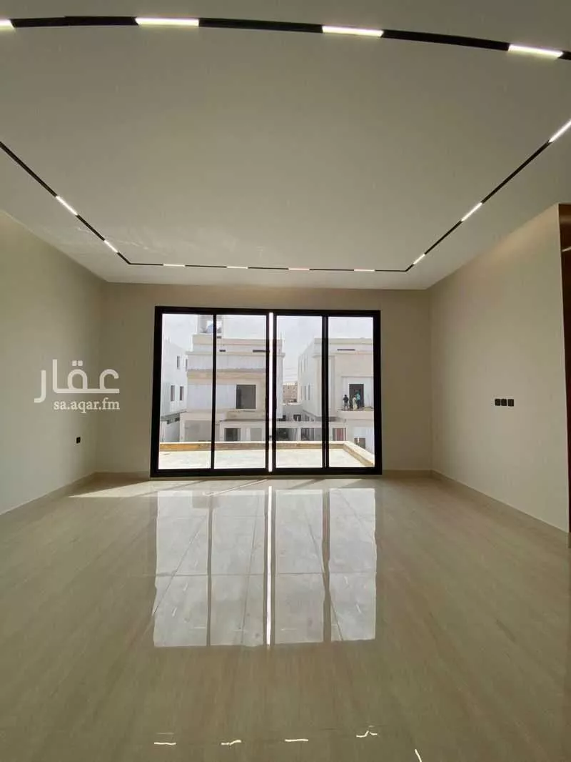 فيلا 6 غرف في الرمال 23