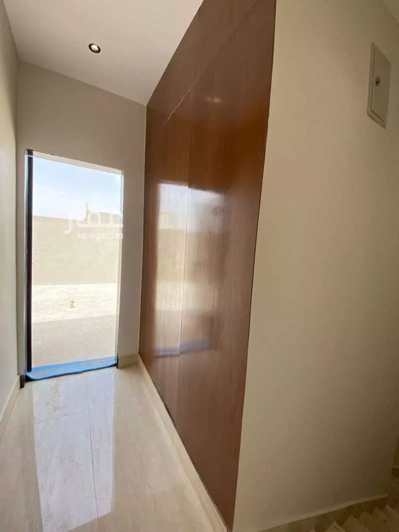 فيلا 6 غرف في الرمال 24