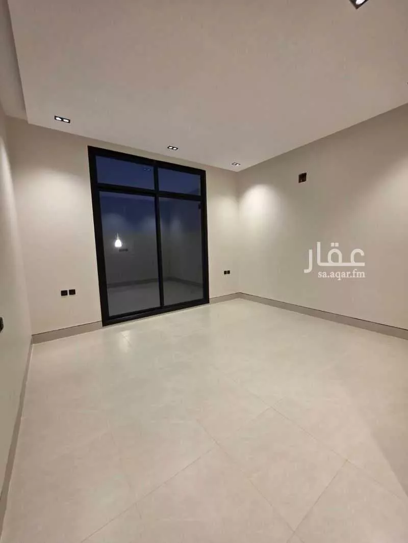 فيلا 6 غرف في الرمال 26