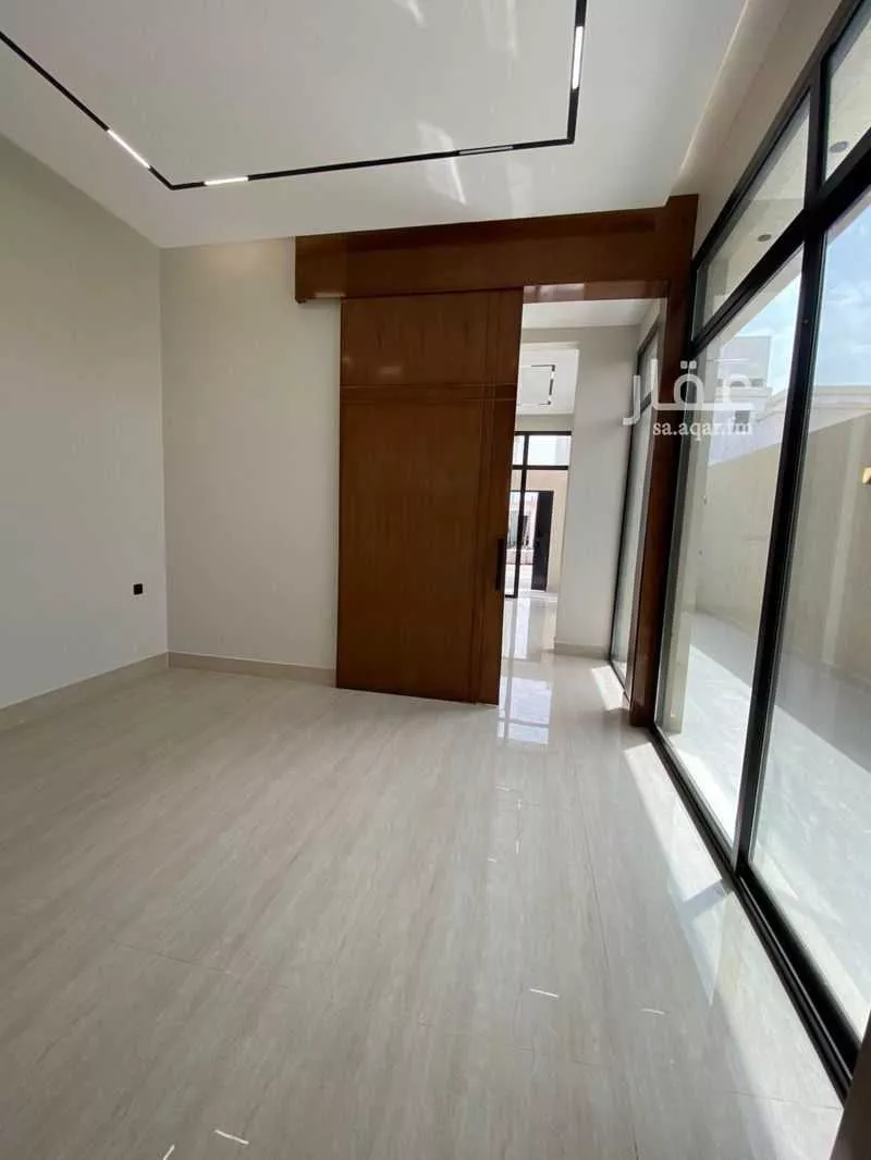 فيلا 6 غرف في الرمال 8