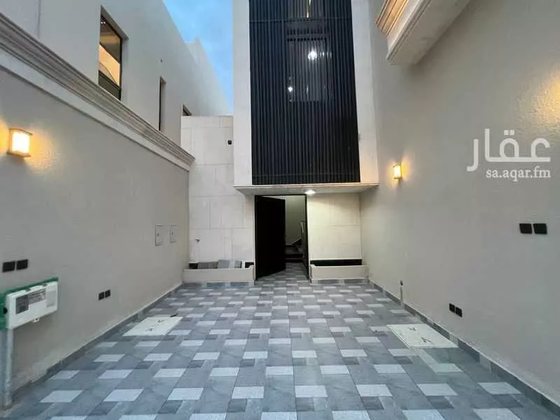 4 bedroom apartment in Al Qadisiyah 5
