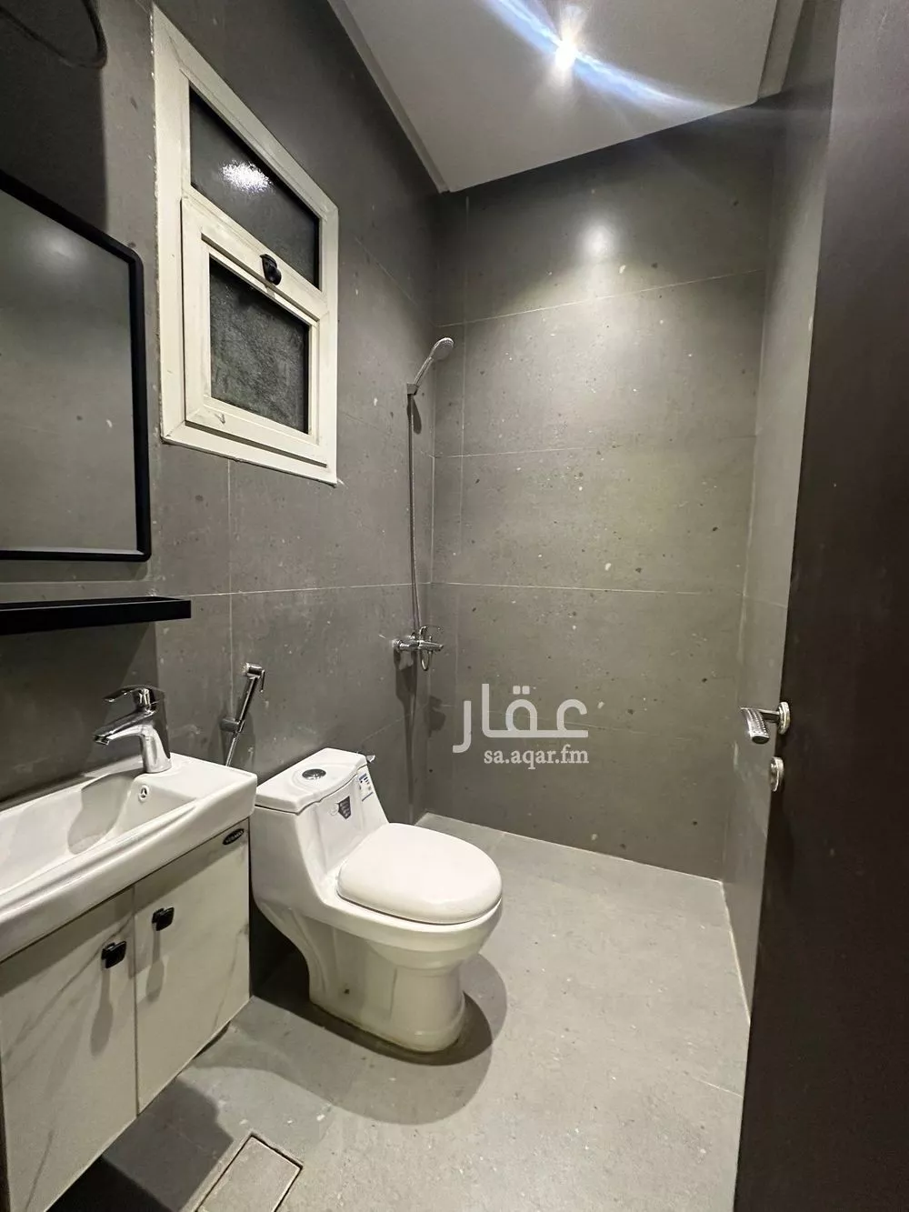 شقة 1 غرف في الازدهار 5