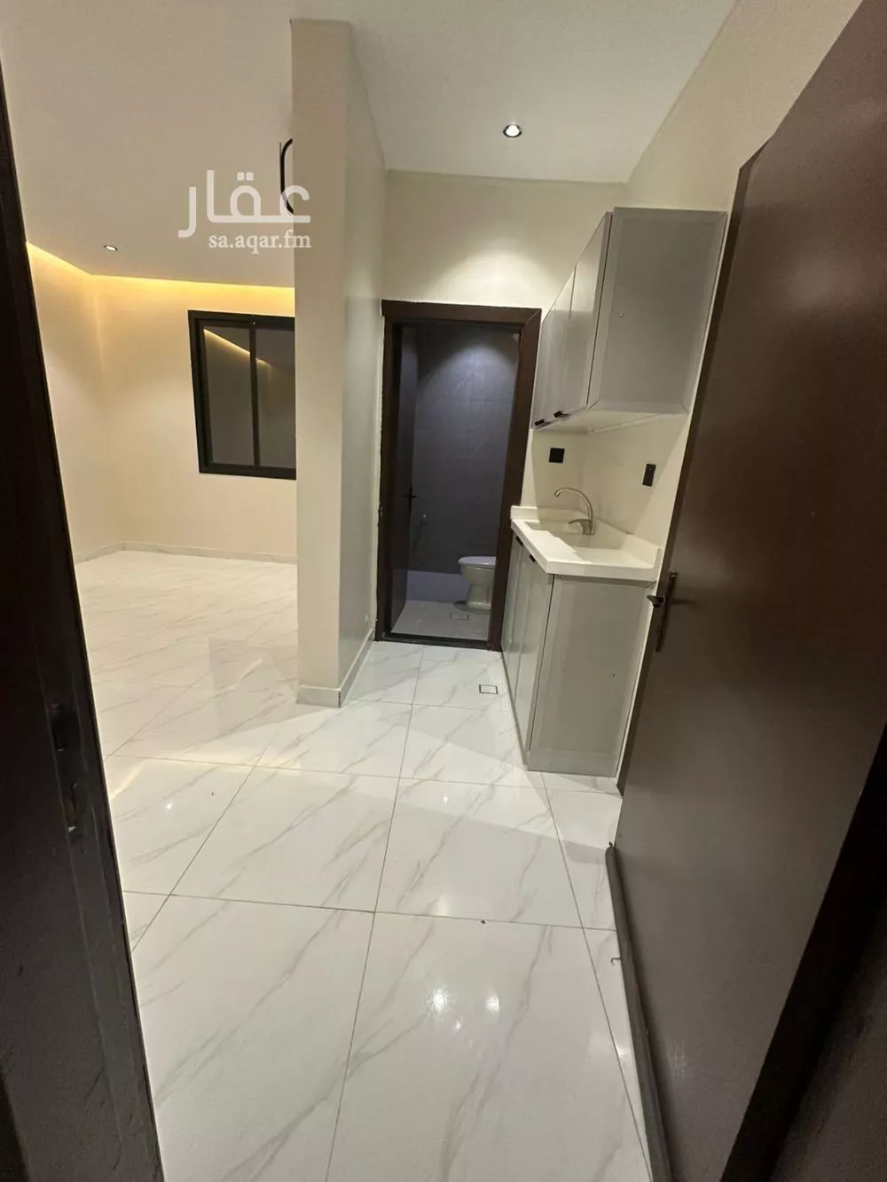 شقة 1 غرف في ظهرة لبن 5