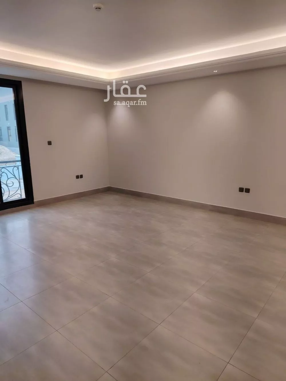 شقة 3 غرف في الملقا 2