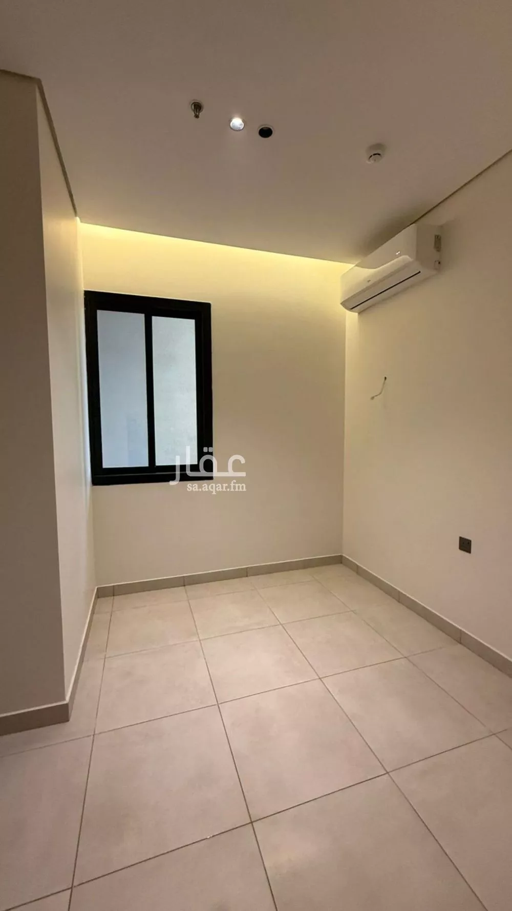 شقة 4 غرف في العارض 2