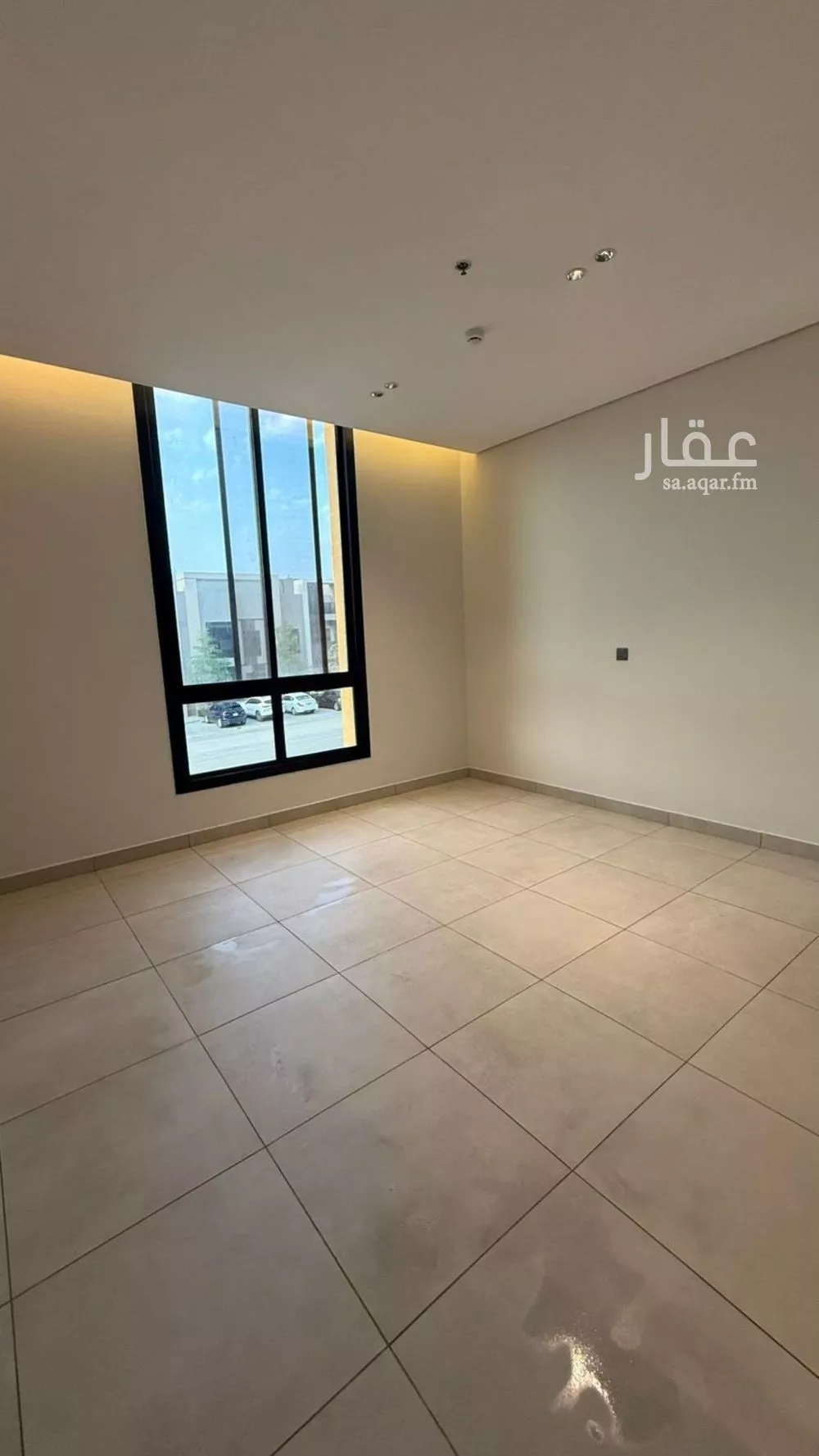 شقة 4 غرف في العارض 9