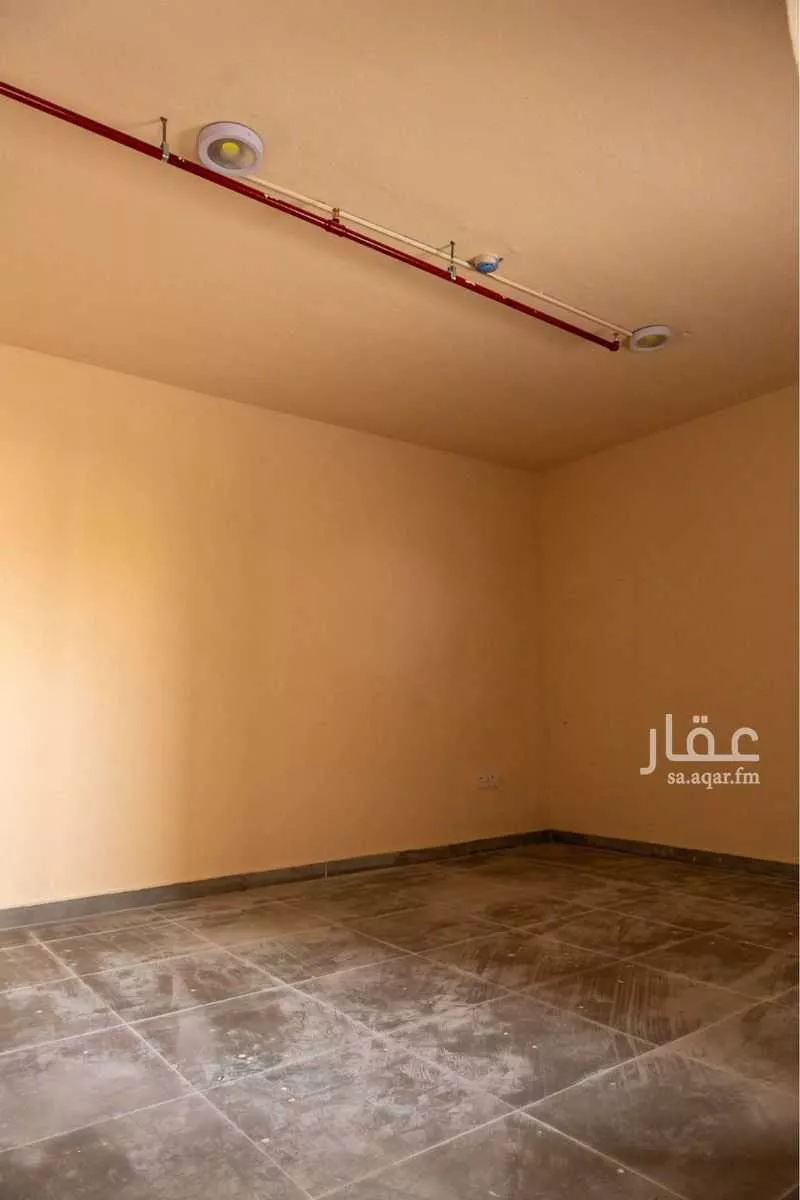 مستودع 513 م² في السلي 9