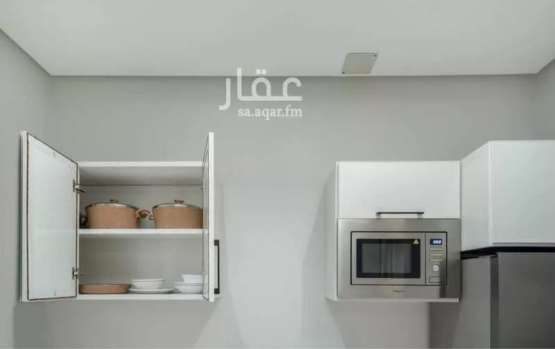 3 bedroom apartment in Al Malqa 15