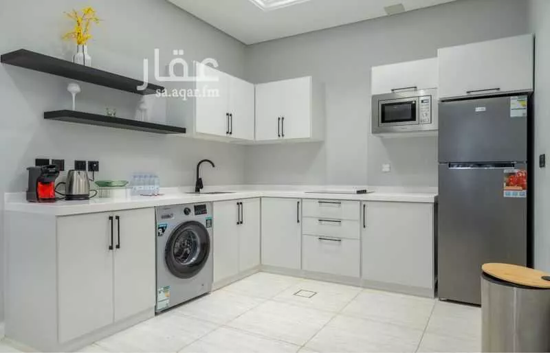 3 bedroom apartment in Al Malqa 24