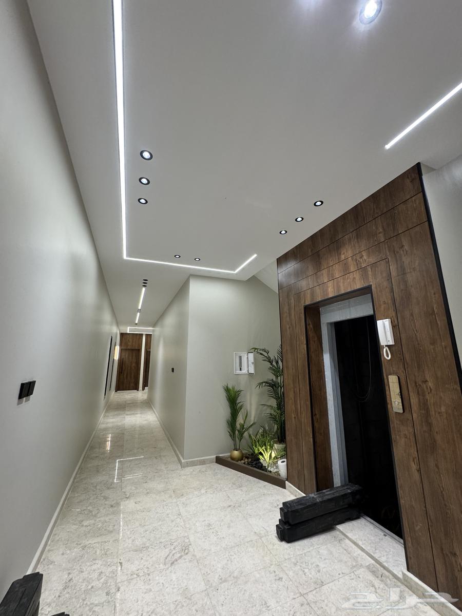 شقة 5 غرف في الرانوناء 3