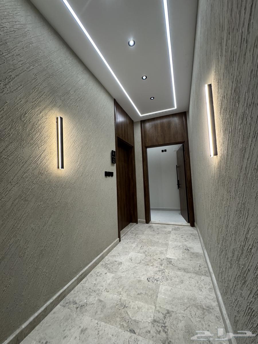 شقة 5 غرف في الرانوناء 25