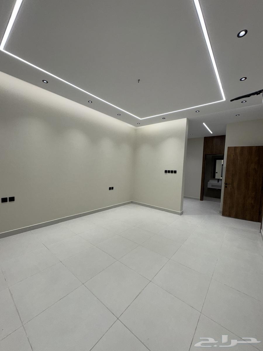 شقة 5 غرف في الرانوناء 41