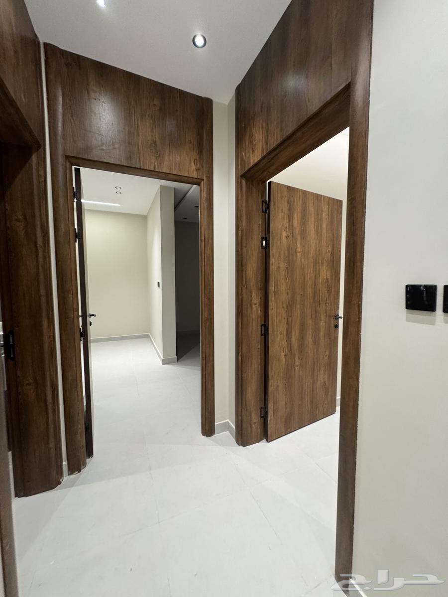 شقة 5 غرف في الرانوناء 83