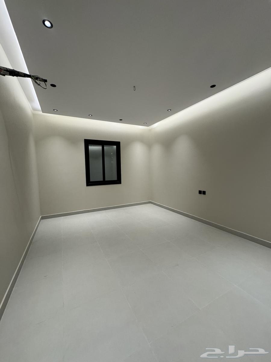 شقة 5 غرف في الرانوناء 84