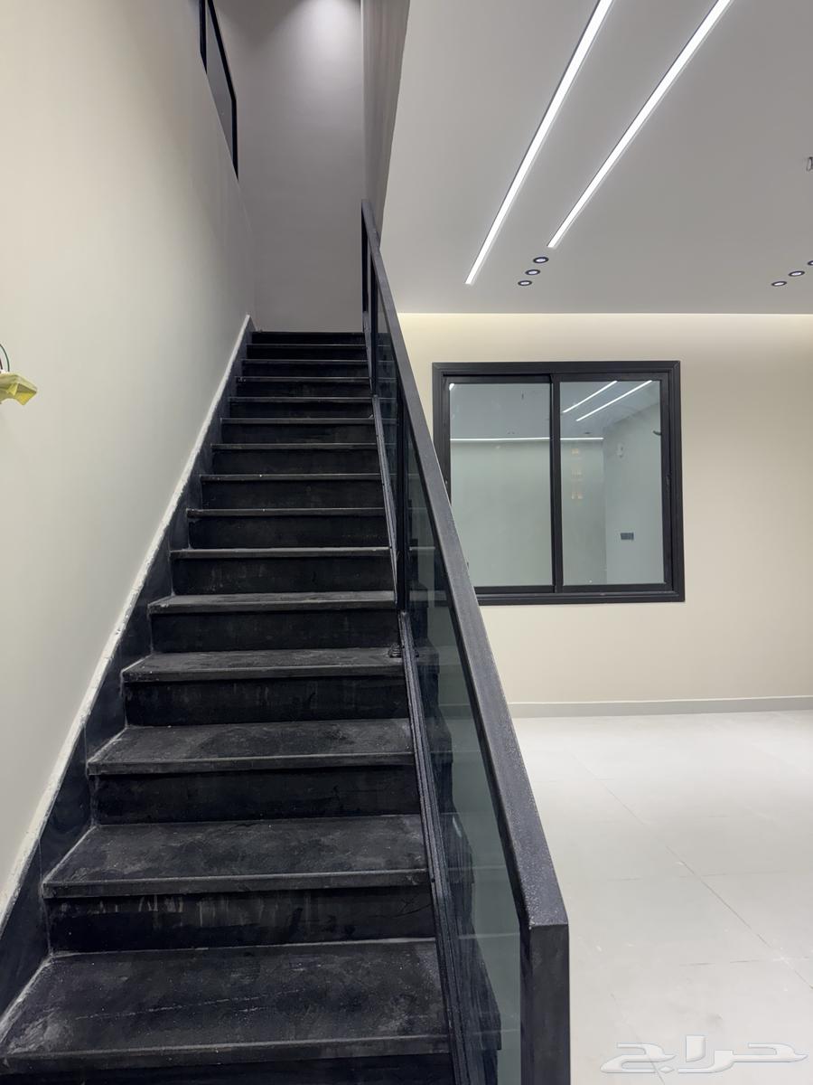 شقة 5 غرف في الرانوناء 91