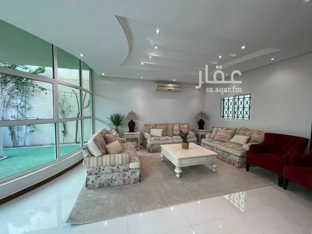 فيلا 5 غرف في التعاون 24