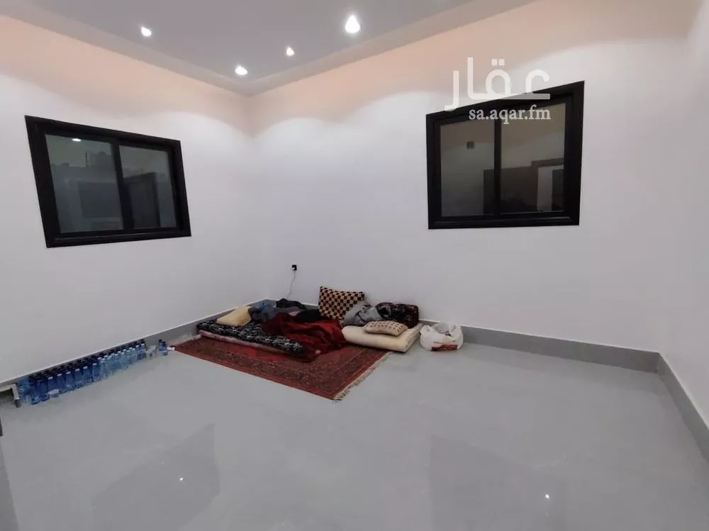 5 bedroom floor in Al Qadisiyah 5