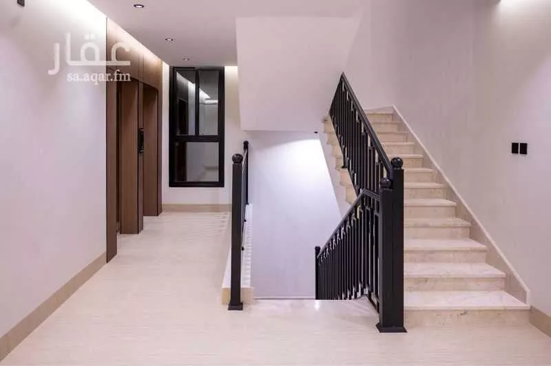 عمارة 600 م² في العليا 2