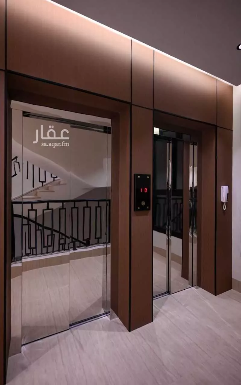 عمارة 600 م² في العليا 11