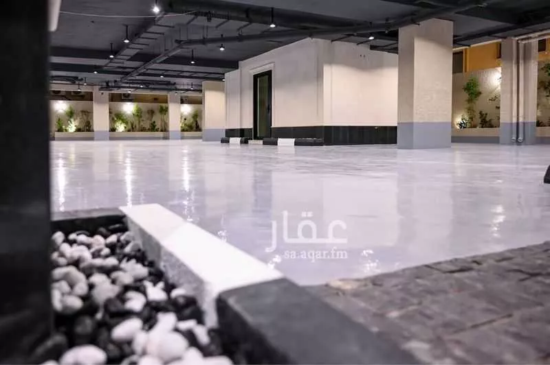 عمارة 600 م² في العليا 12