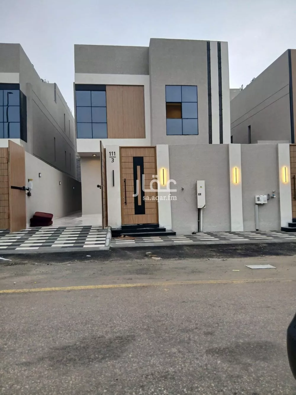 فيلا 9 غرف في الشعلة 3