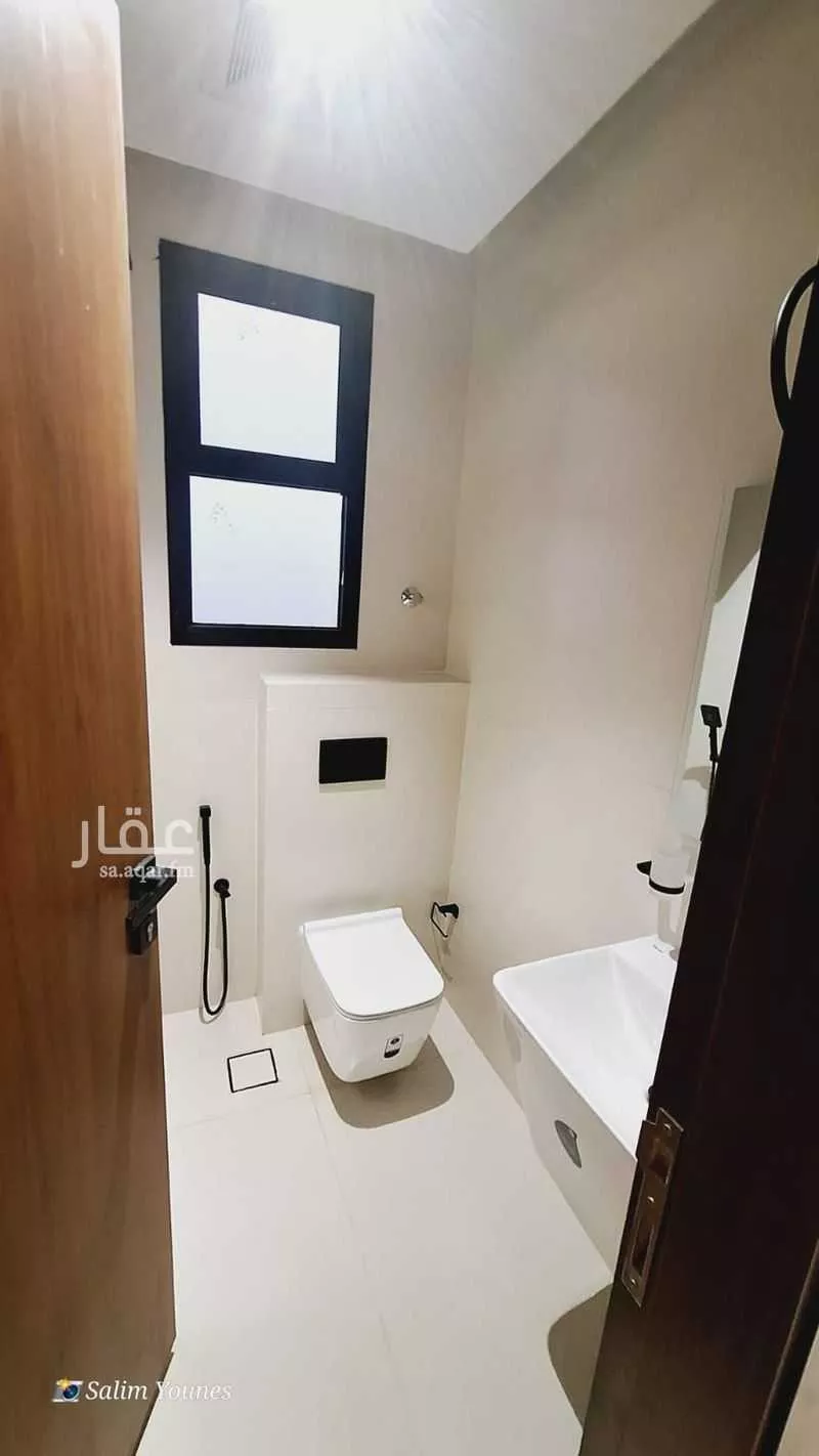 شقة 5 غرف في بطحاء قريش 7