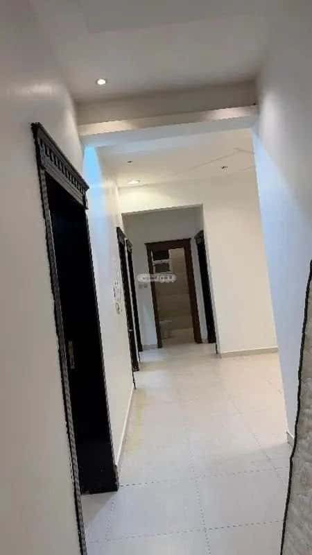 4 bedroom apartment in Al Qairawan 8