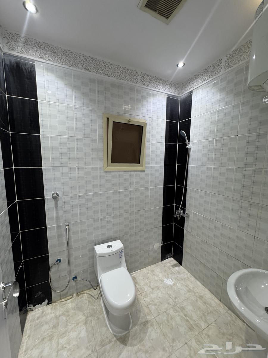 2 bedroom apartment in Ishbiliyah 7