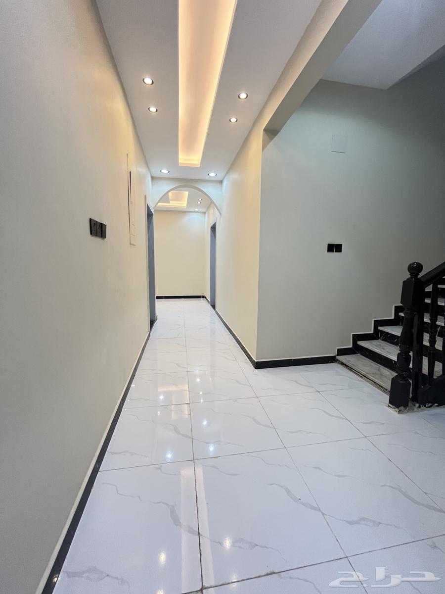 فيلا 6 غرف في المهدية 3