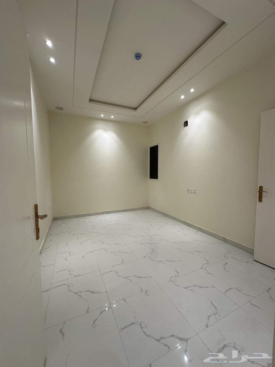 4 bedroom apartment in Tuwaiq 7