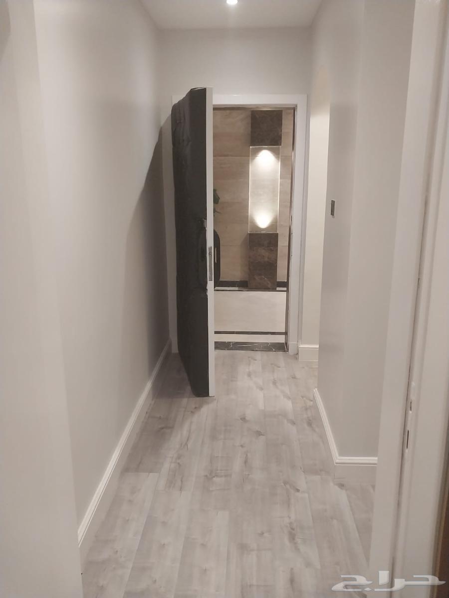 شقة 3 غرف في الملقا 2