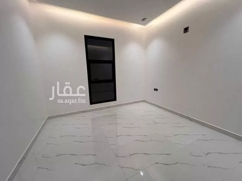 فيلا 6 غرف في القادسية 18