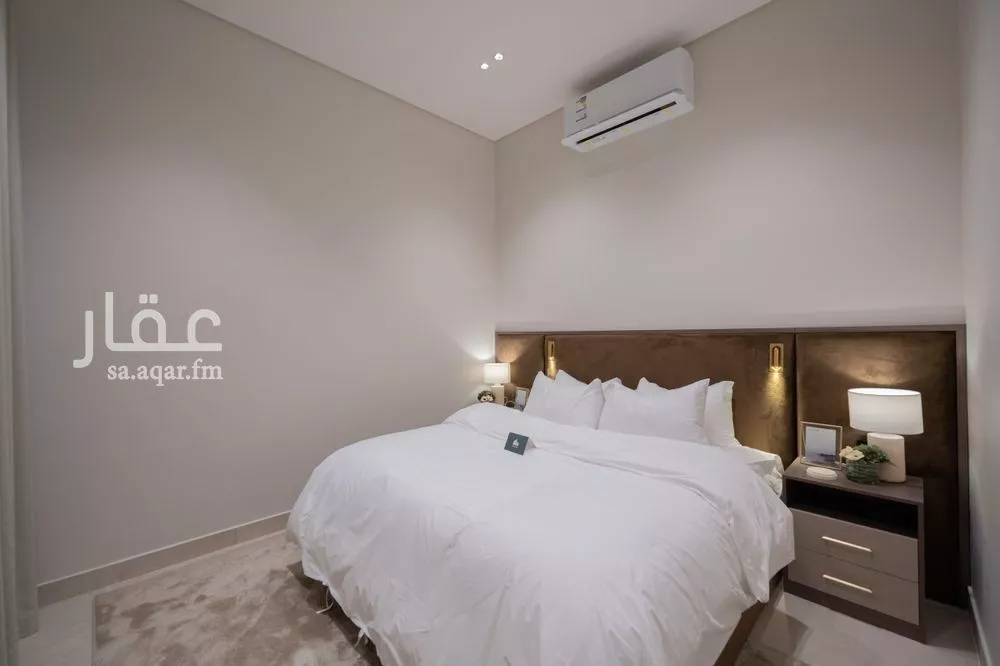2 bedroom floor in Al Olaya 4