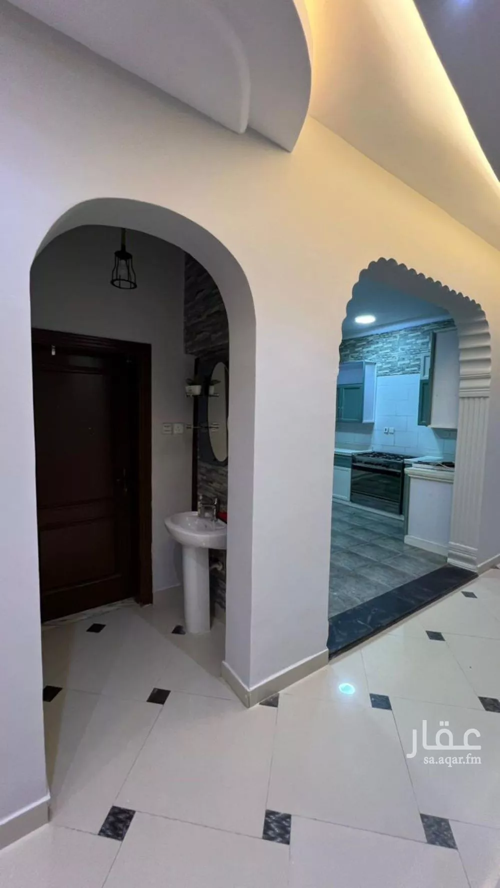 شقة 4 غرف في النعيم 10