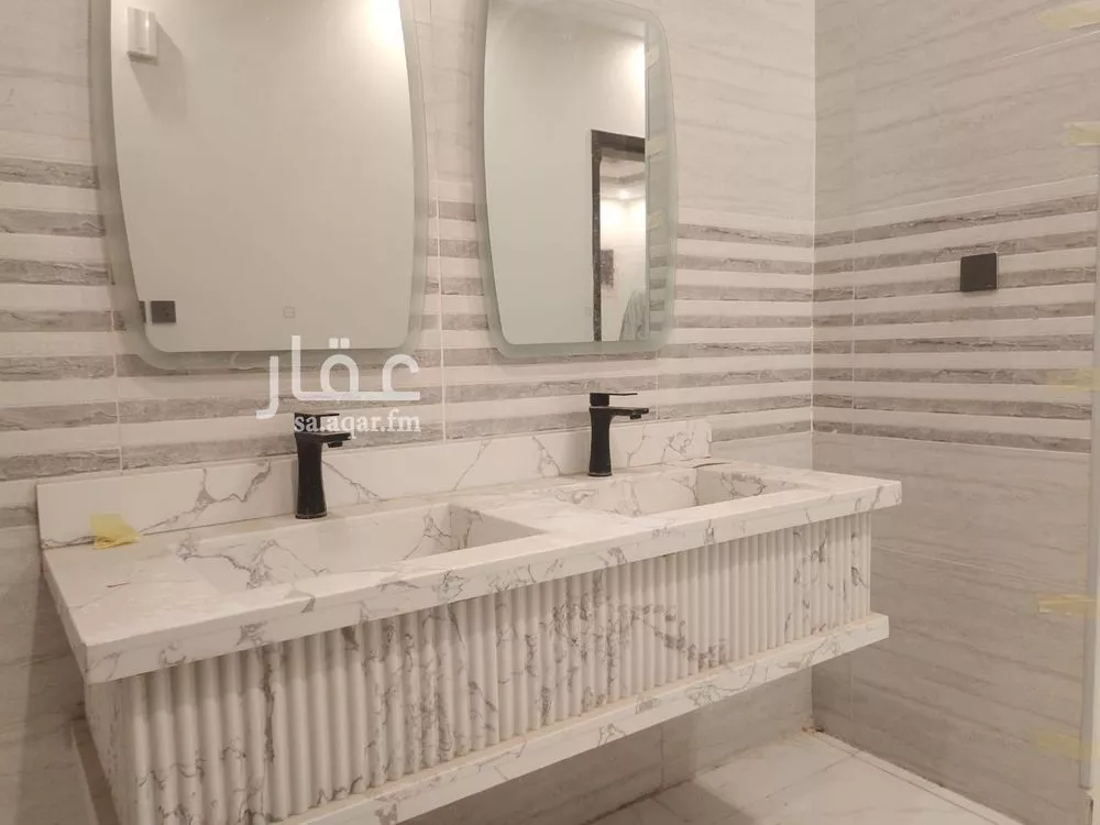 6 bedroom apartment in Al Marwa 14