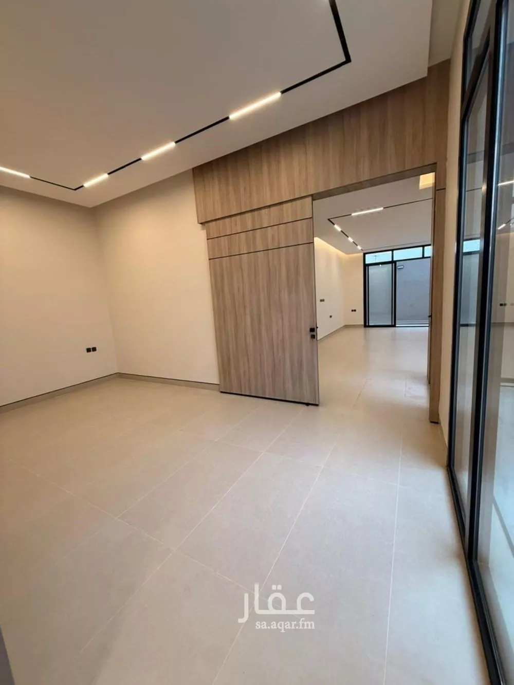 شقة 6 غرف في الرمال 3