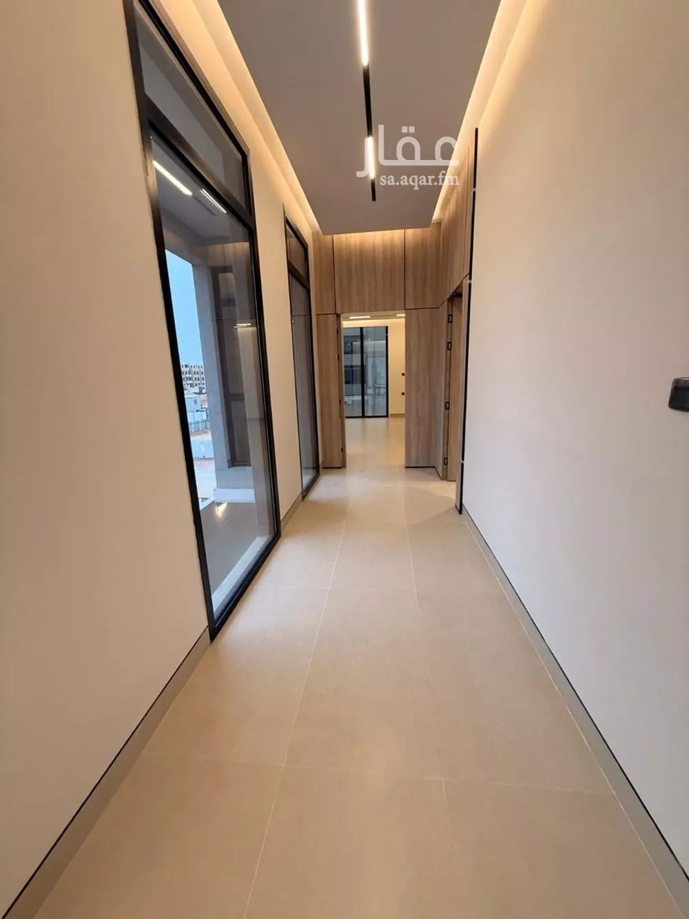 شقة 6 غرف في الرمال 5