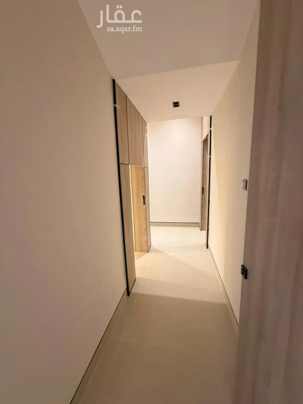 شقة 6 غرف في الرمال 8