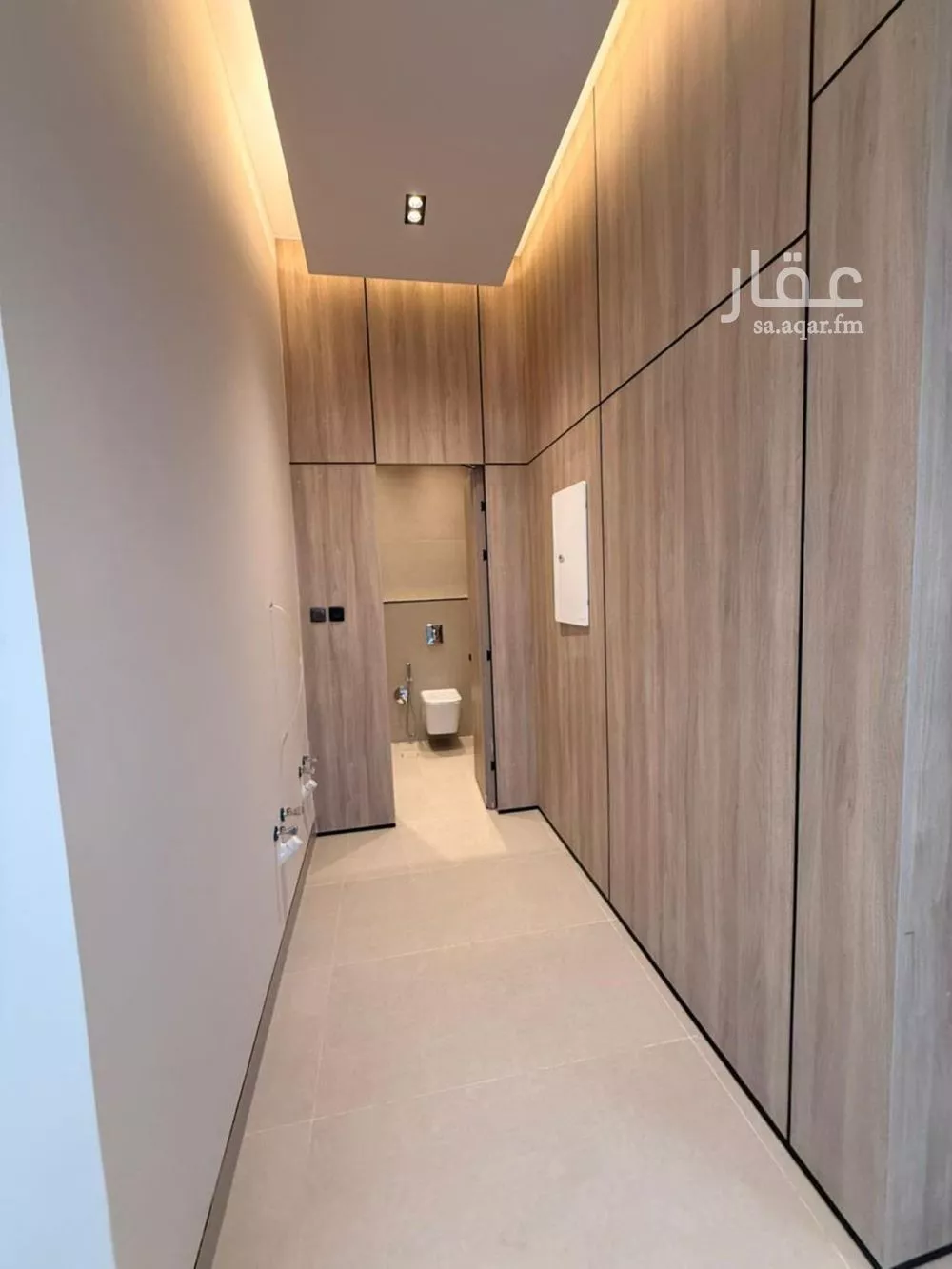 شقة 6 غرف في الرمال 10