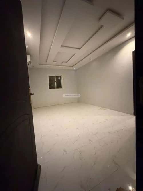 6 bedroom floor in Tuwaiq 8