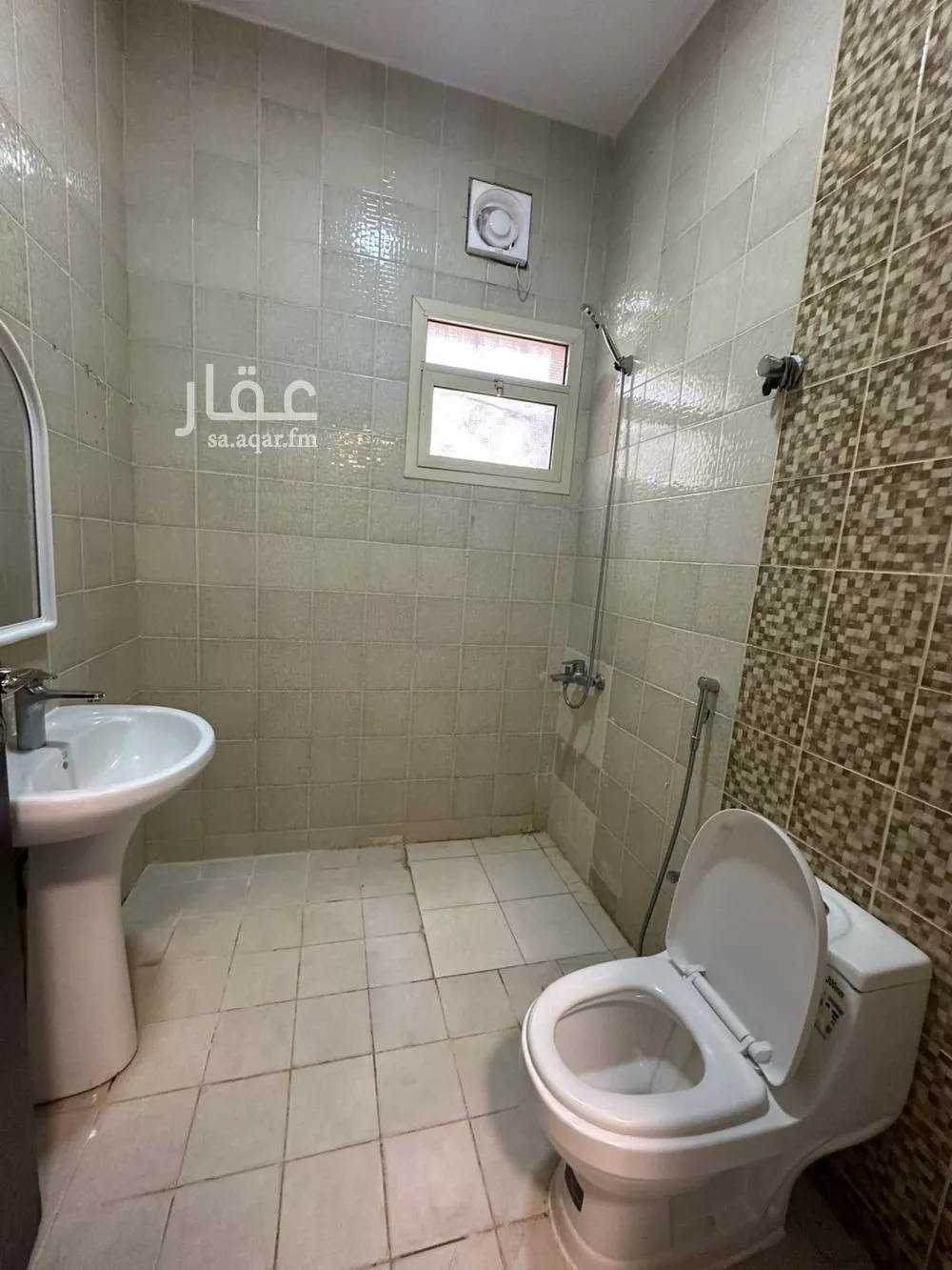 2 bedroom apartment in Dhahrat Laban 3