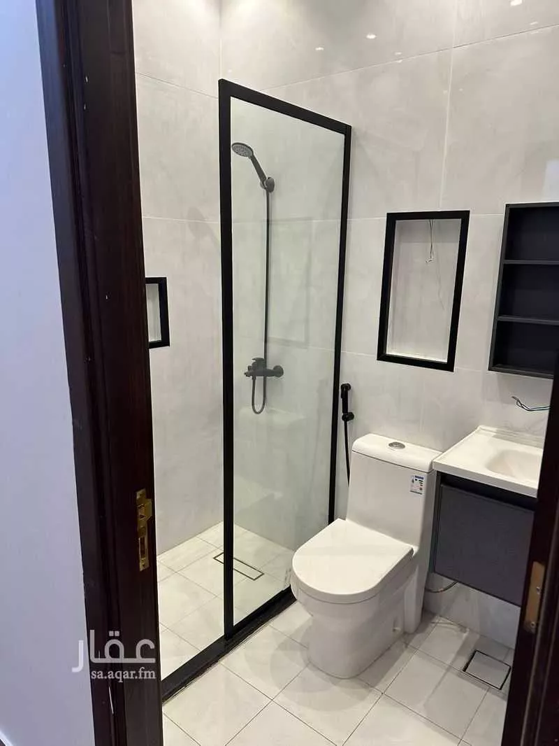 5 bedroom apartment in Al Safa 3