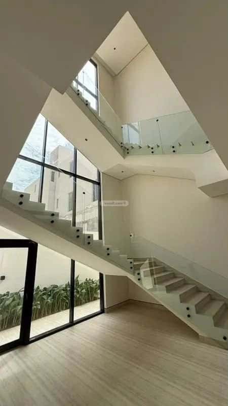 فيلا 5 غرف في النرجس 13