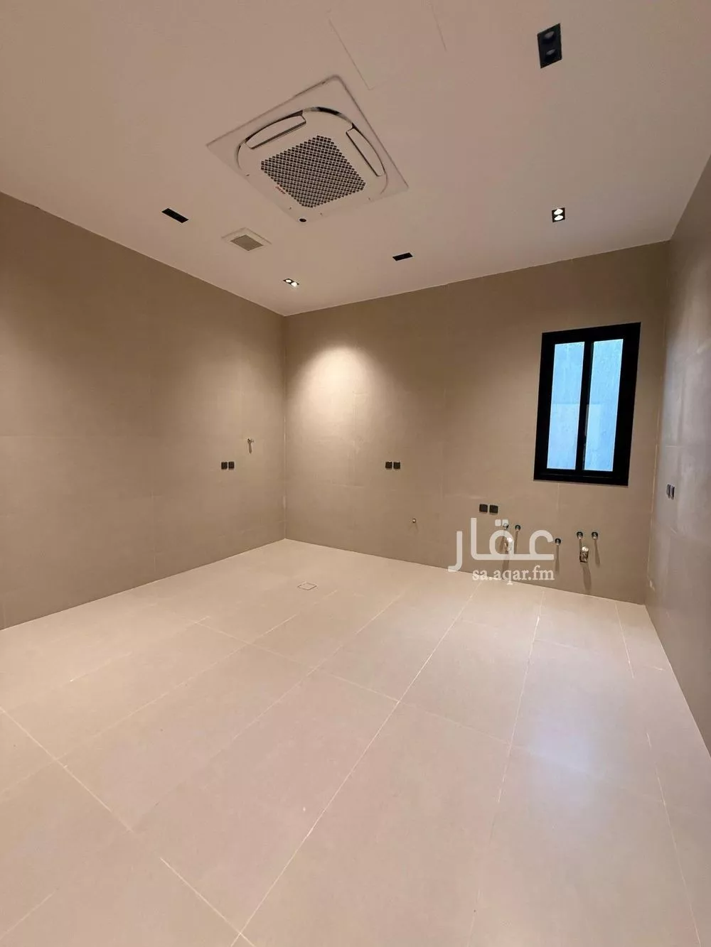 فيلا 6 غرف في الرمال 8