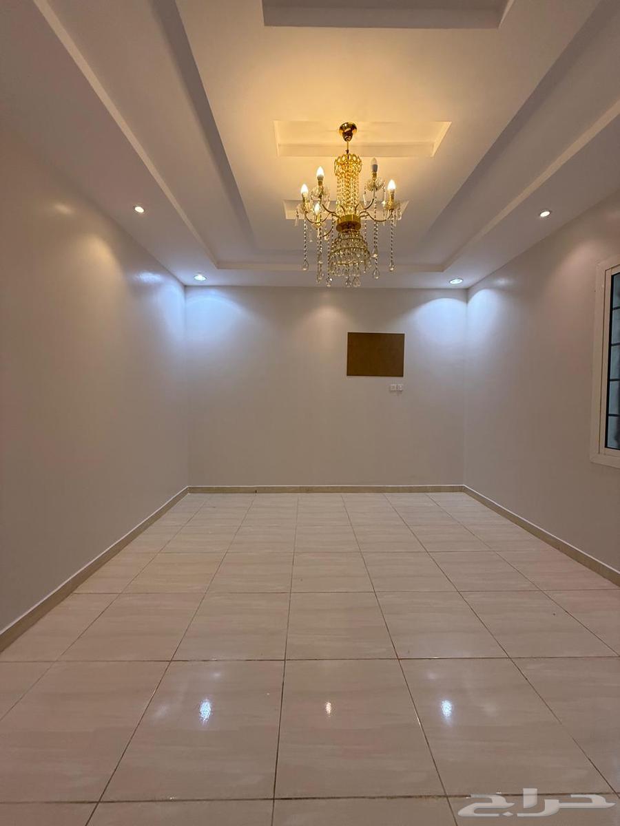 شقة  في الرحمانية 4